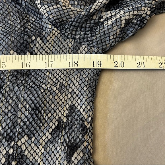 WHITE HOUSE BLACK MARKET Blue Semi-Sheer Snake Print Blouse - Picture 11 of 13
